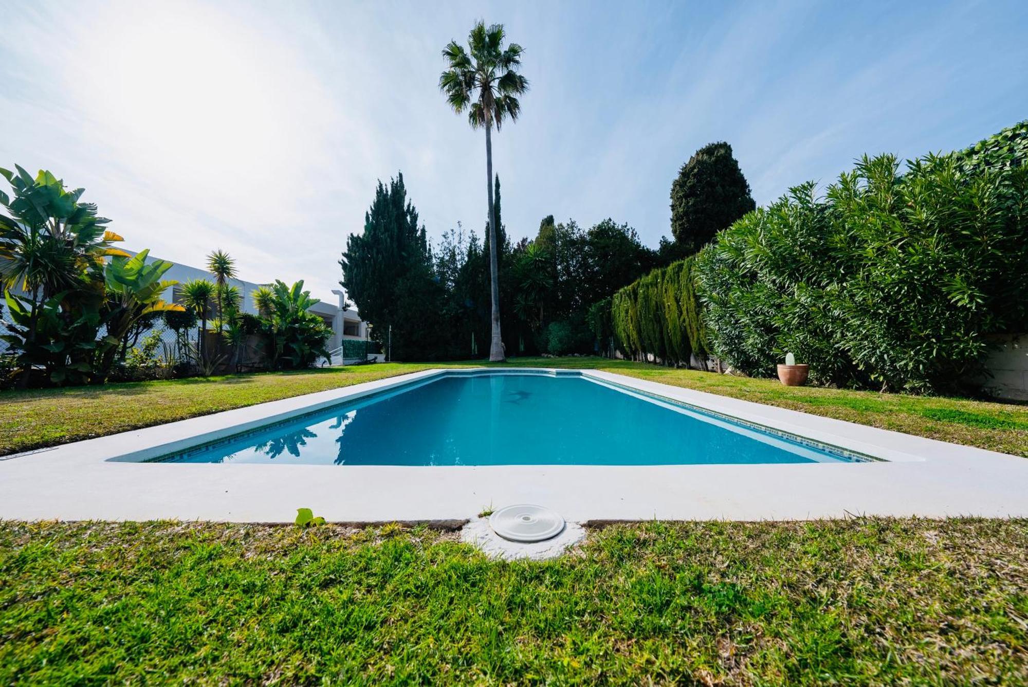 Frente A La Playa Apartamento Boutique En Marbella Esterno foto